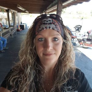 Meet your Posher, Dani