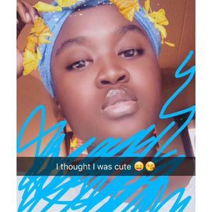 Meet your Posher, Lydia