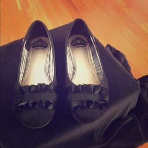 Sueded black flats