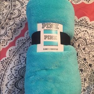 Victoria Secret Pink Fleece Blanket