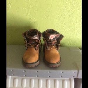 Toddler timberland boots