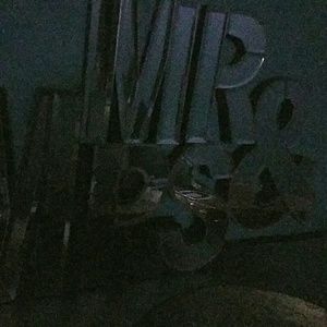 Meet your Posher, Toni