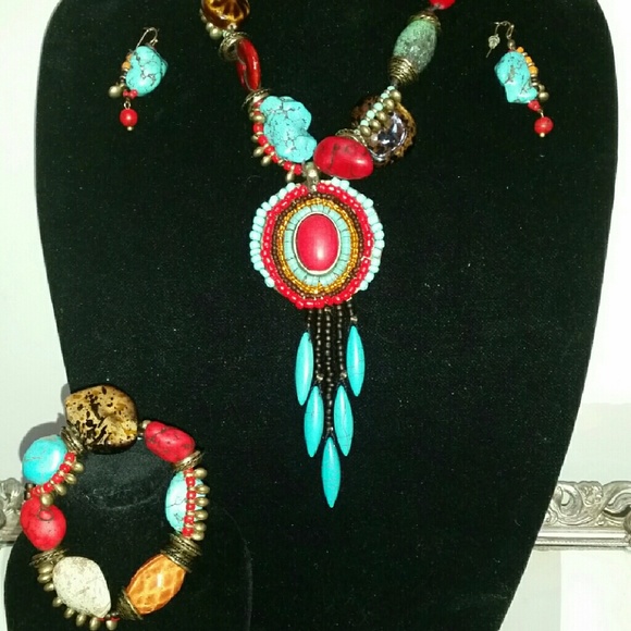 Jewelry - Picture 1 of 2