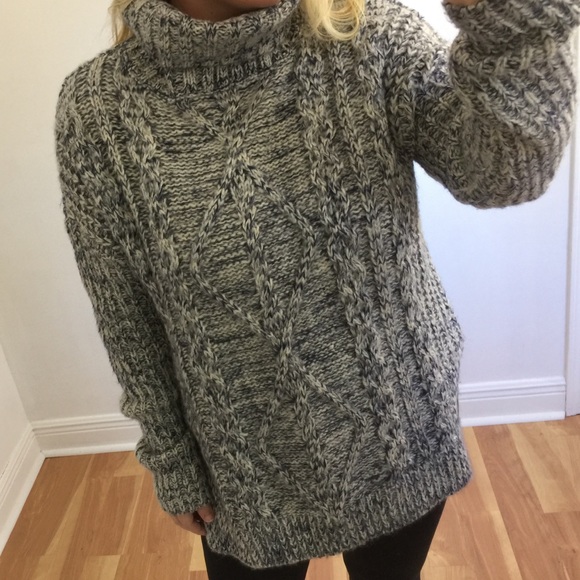 LAST - Ivory & blue mix thick knit sweater - Picture 3 of 4