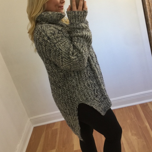 LAST - Ivory & blue mix thick knit sweater - Picture 4 of 4