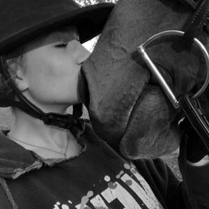 Meet your Posher, Carly