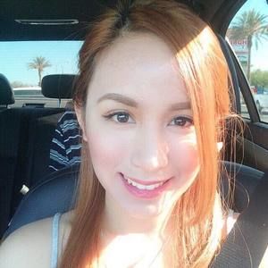 Meet your Posher, Claire