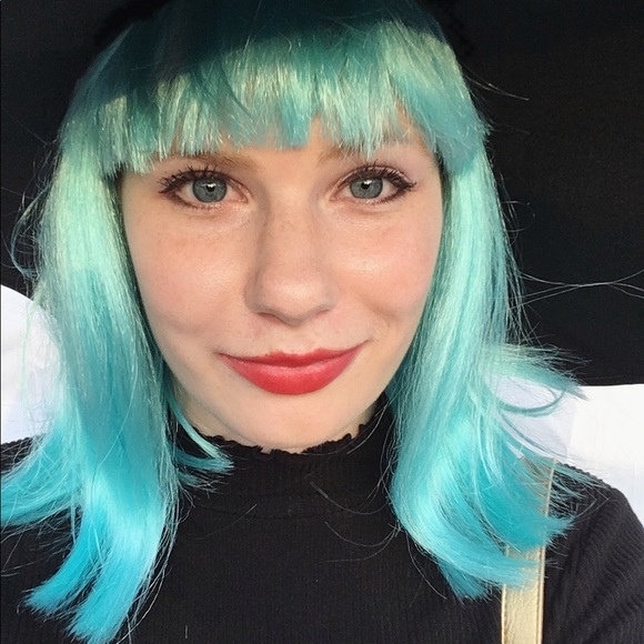 Meet your Posher, Lyssa - Picture 5 of 9