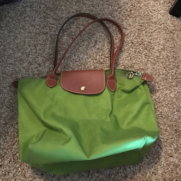 Longchamp purse