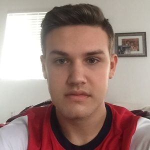 Meet your Posher, Tiago