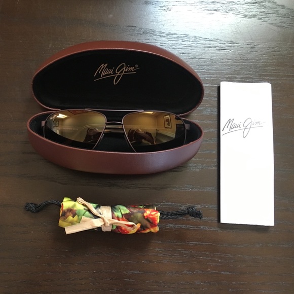 Brand New Maui Jim Castles Aviator Sunglasses
