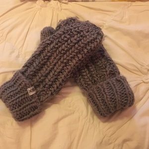 Juicy Couture mittens