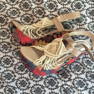 Colorful peacock print wedges