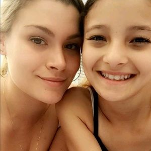 Meet your Posher, Arianna