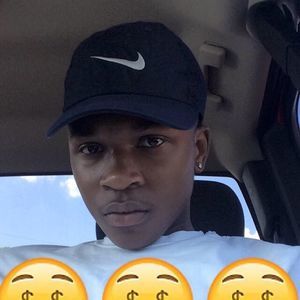 Meet your Posher, Donell