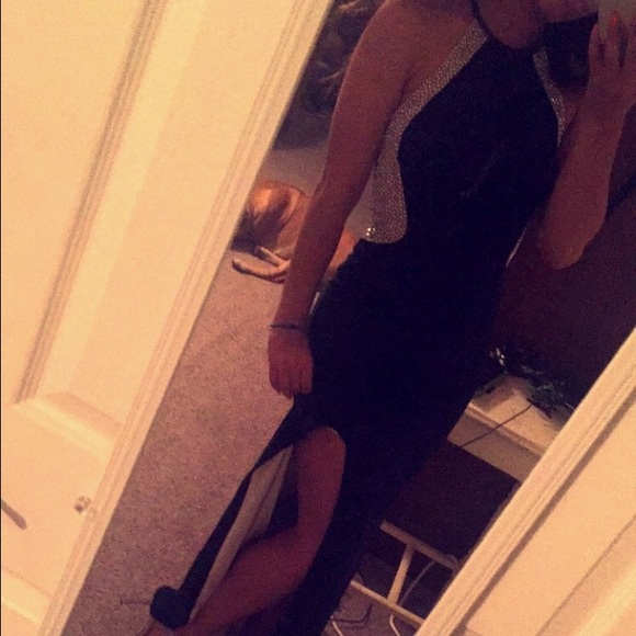 Prom Dress for sale! - Picture 4 of 4