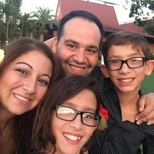 Meet your Posher, Jonathan