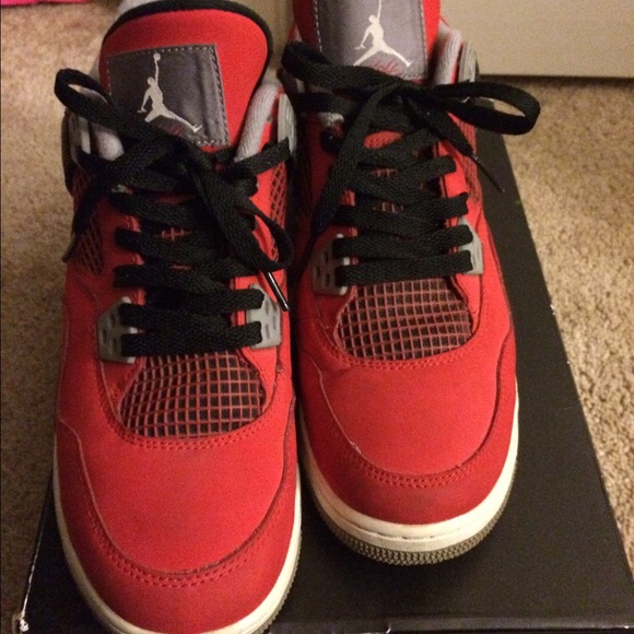Air Jordan Toro 4s (15% off BUNDLES)