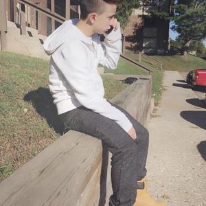 Meet your Posher, Lucas