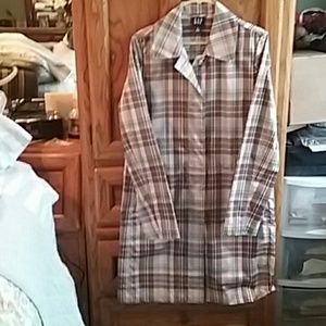 Gap raincoat