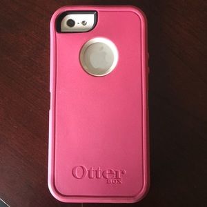 iPhone 5/5s Otter Box Case