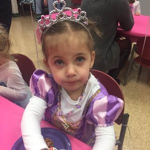 Meet your Posher, Lauren