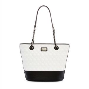 Liz Claiborne Camilla tote/bucket bag