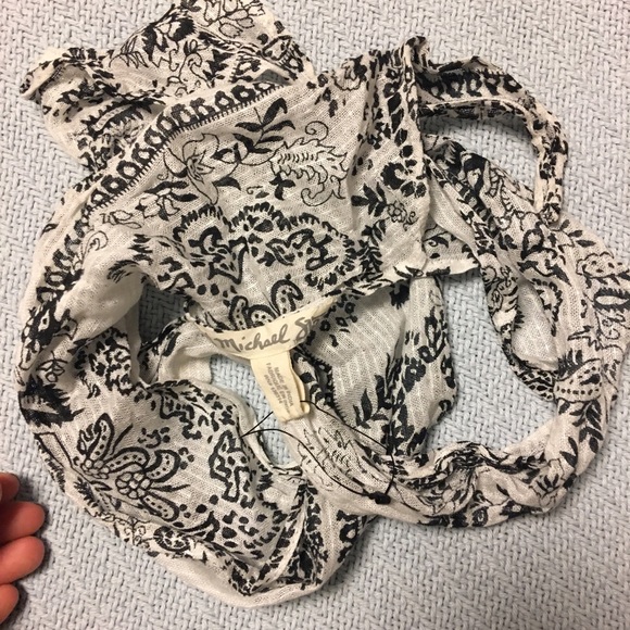 NWOT Michael Stars Scarf
