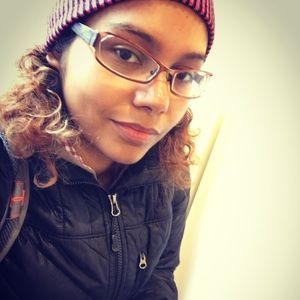 Meet your Posher, Danielle