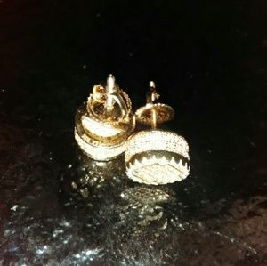 18k Gold Earrings