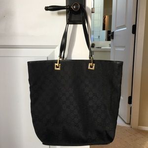 Gucci black tote in excellent condition.
