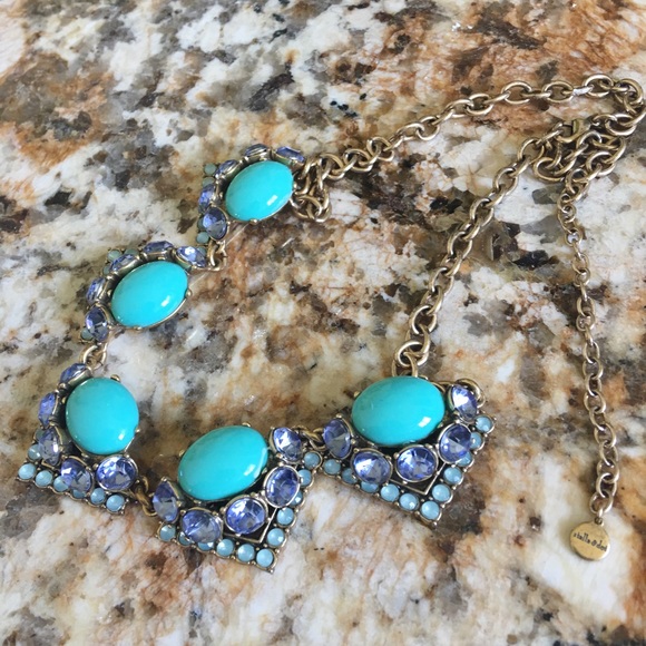 Stella and Dot statement necklace