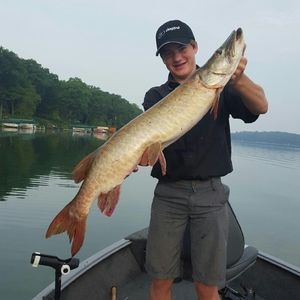 Meet your Posher, Grant