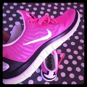 Nike free 4.0 perfect condition pink