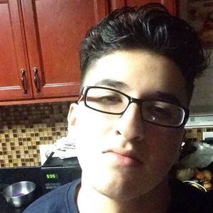 Meet your Posher, Alejandro