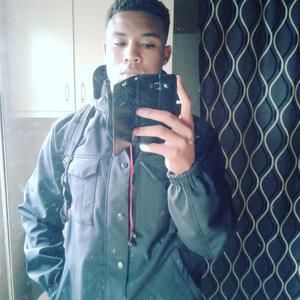 Meet your Posher, Kevin