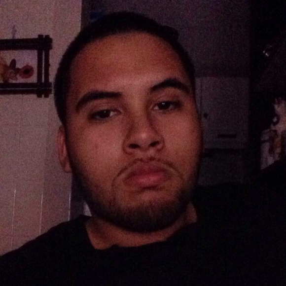 Meet your Posher, Jonathan - Picture 1 of 1