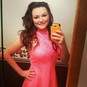 Meet your Posher, Kelly