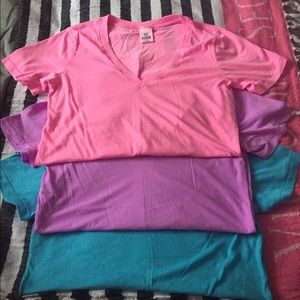 VS PINK tee bundle