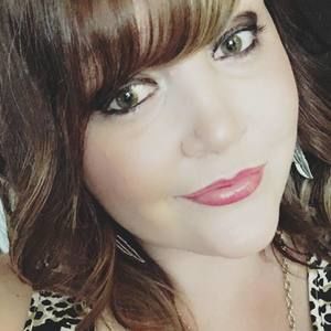 Meet your Posher, Kira