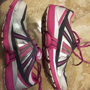 Women's Brooks running shoe