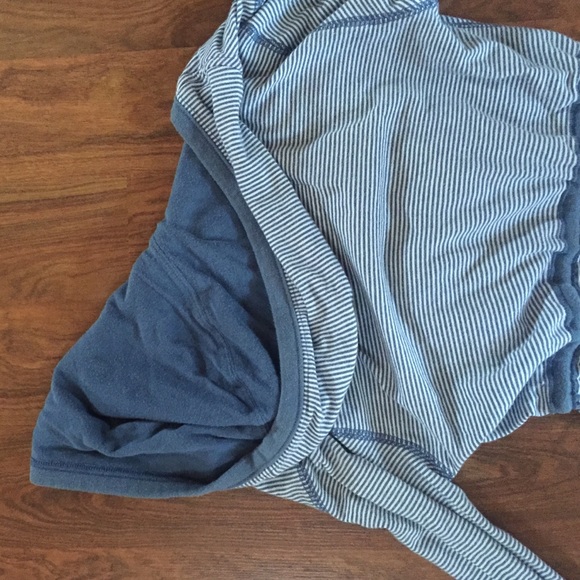 Victoria's Secret PINK hooded shirt - Picture 3 of 4