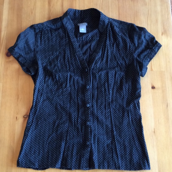 Black and white polkadot shirt