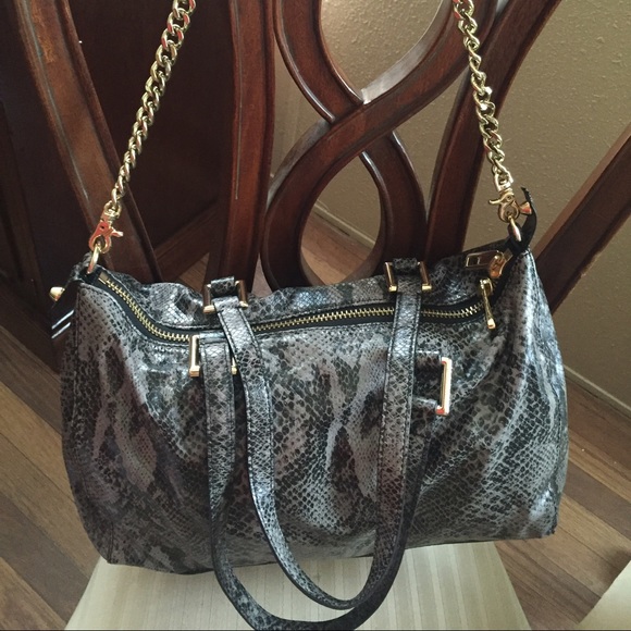 Juicy Couture - Picture 4 of 4