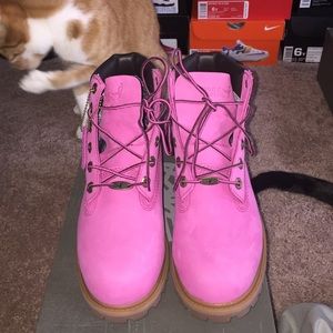 Pink Susan G Koman Breast Cancer Timberlands!