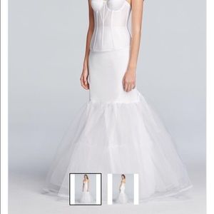 2-Tiered A-Line Slip/Underskirt David'sBridal  4
