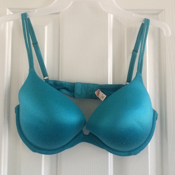 Victoria's Secret Very Sexy push-up bra, 36D