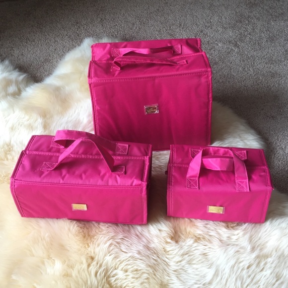 Travel case