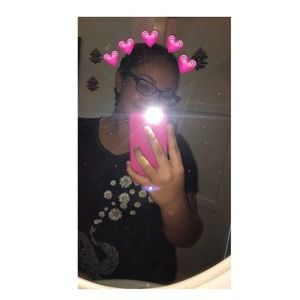 Meet your Posher, Karissa