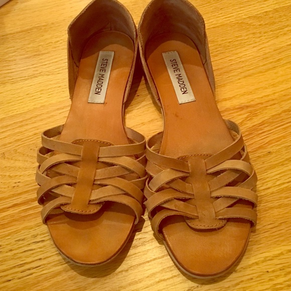 Steve Madden Flute Sandal size 7